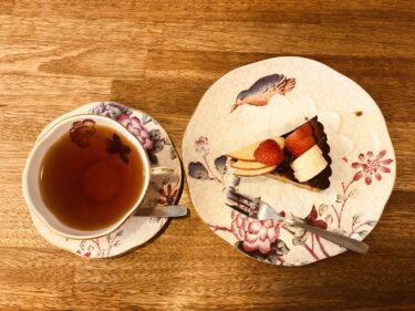 【Tea Room Cozy Corner】おいしい焼き菓子が愉しめる紅茶専門店