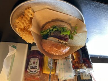 【burger stand マサカノ】奈多海岸沿いにある肉汁あふれるバーガー店