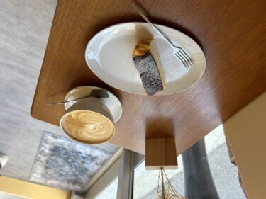 【kuumuus coffee stand】大分駅近くにオープンしたコーヒーとスイーツが楽しめるカフェ