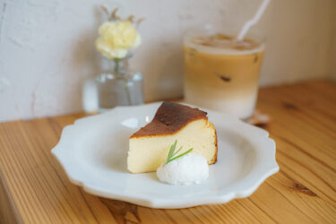 【merry coffee】日出町にオープンしたこだわりのコーヒーとスイーツが楽しめるお洒落カフェ